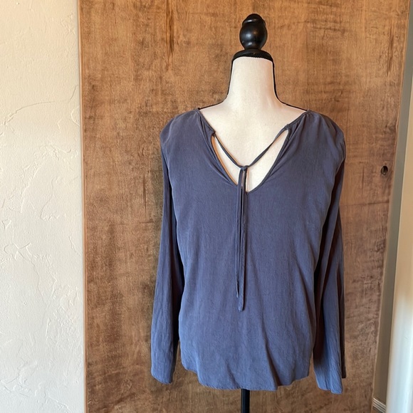 Miss Me Top - Picture 2 of 7